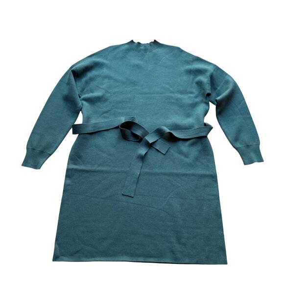 Elegant Green Women's Dress - Picture 2 of 16